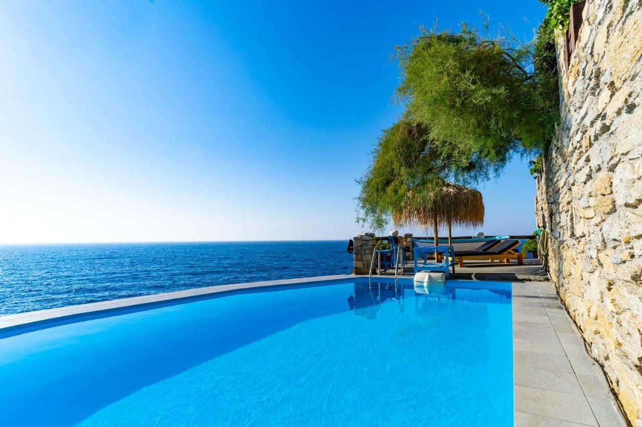 Hostal Ikarian Endless Blue Kouniadi Exterior foto