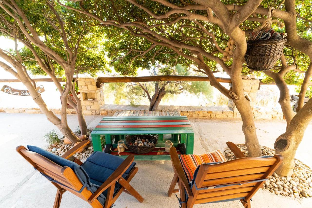 Hostal Ikarian Endless Blue Kouniadi Exterior foto